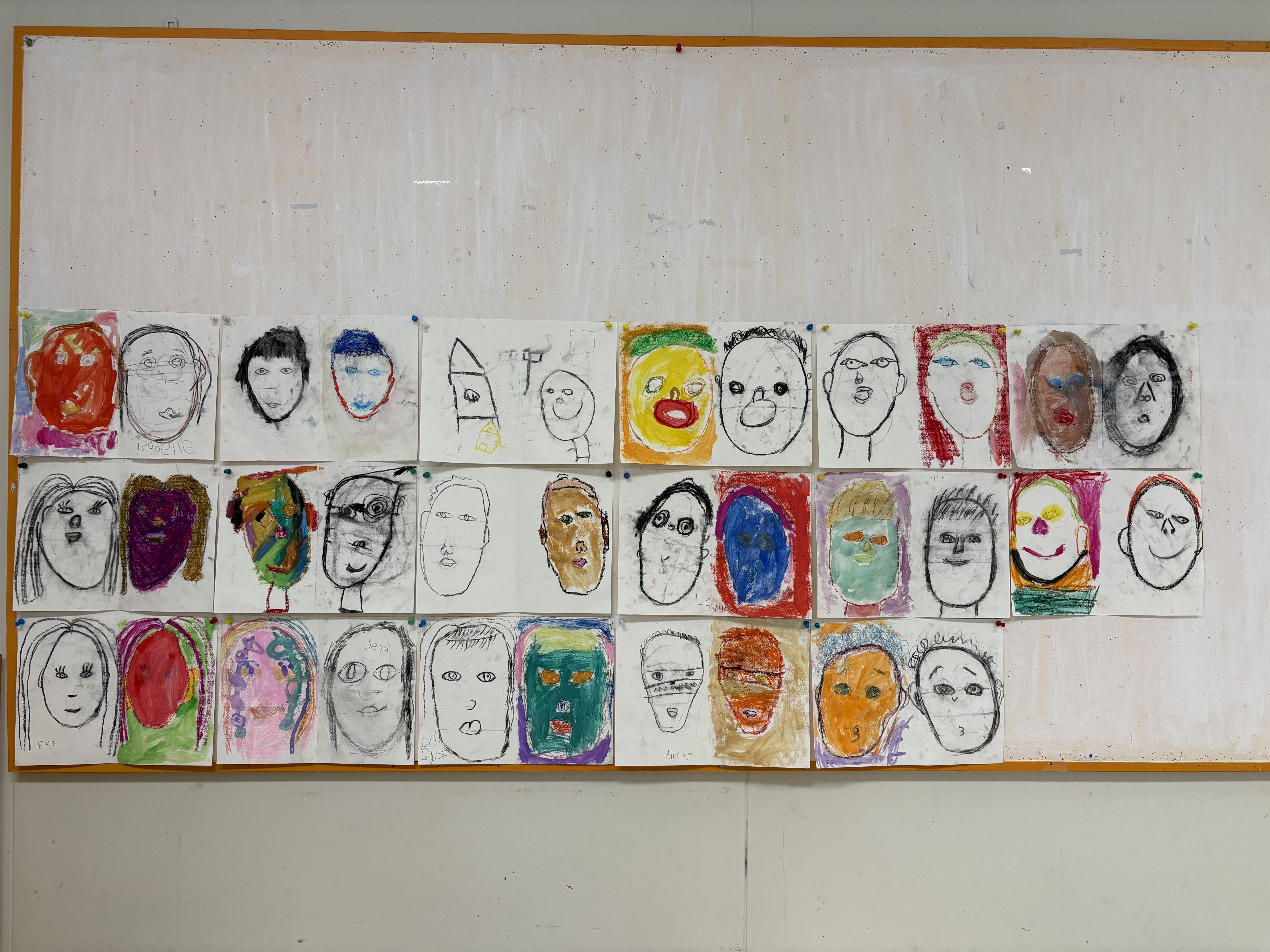 🎨 Dubbelportret tekenen in groep 3/4